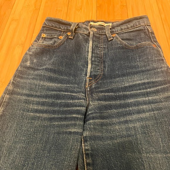Levi's Ribcage Straight Jeans - Picture 6 of 8